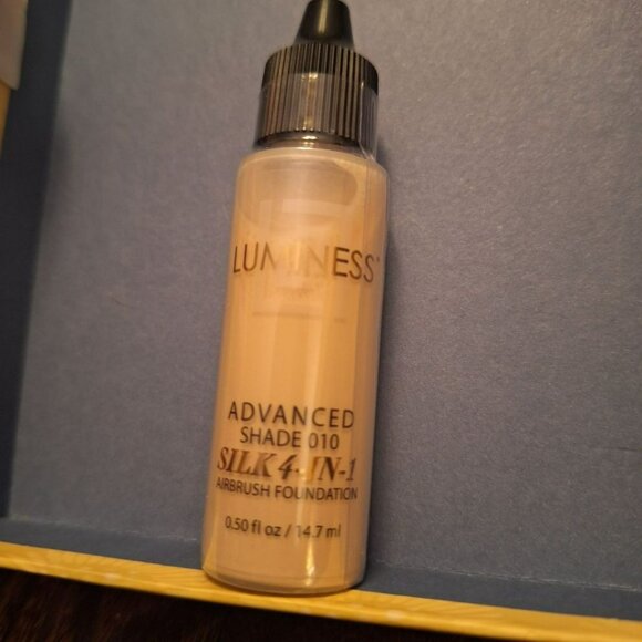 Luminess Airbrush Foundation Advanced Shade 010 Silk 4 in 1 Drops 0.50fl oz USA - Picture 3 of 4